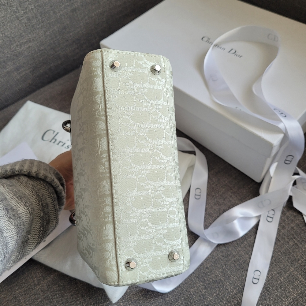 Sold ✨Ultra Rare Mini Lady Dior✨ - Picture 6 of 9